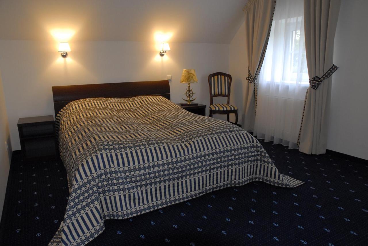 Guest House Birutes Uostas Šventoji Buitenkant foto